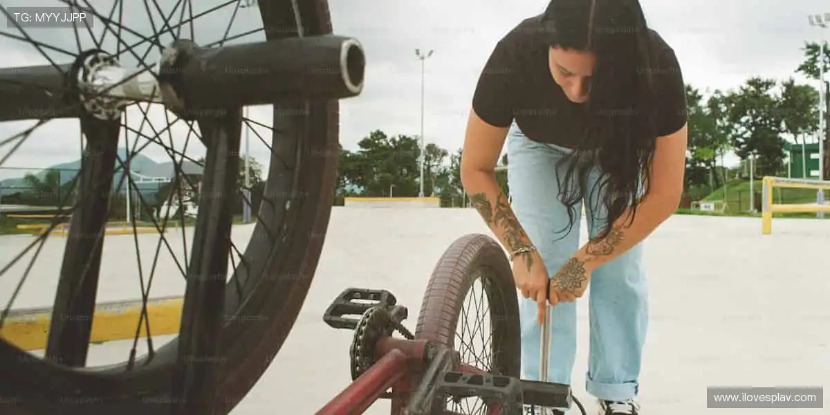 视频扑克电子游戏:结合扑克与老虎机,策略与运气的结合